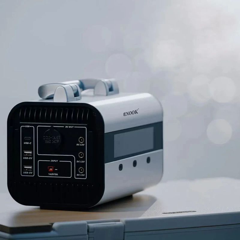 Çin Fabrikası AC 500Wh LiFePo4 Pil Açık Hava Kampı 500w 1000W Taşınabilir Jeneratör Güç Santrali
